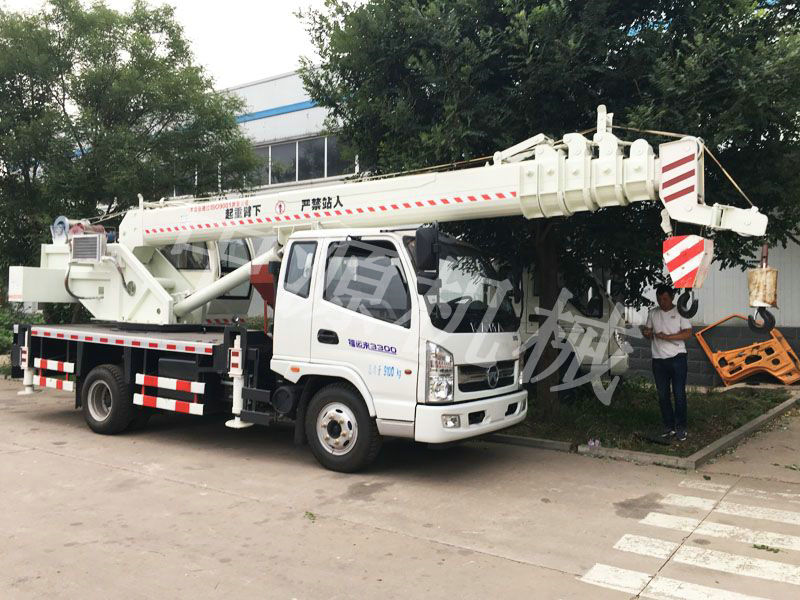 8噸汽車(chē)吊凱馬系列